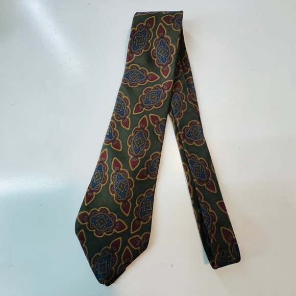 Aquascutum London All Silk Necktie Mens 56" Classic Tie Green Geometric Office - Picture 4 of 6